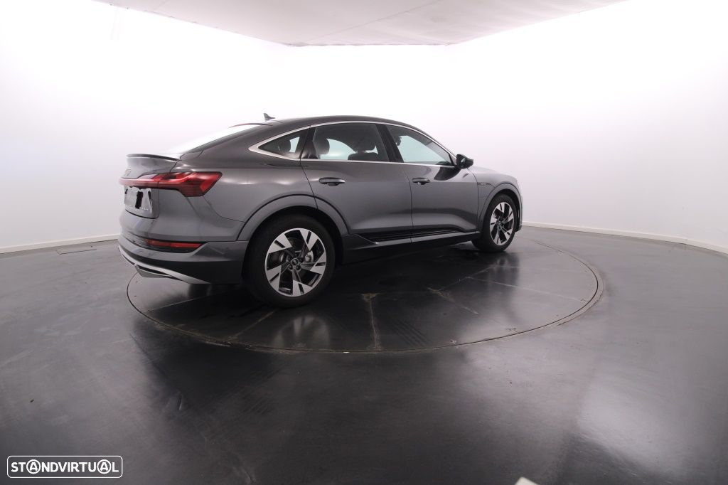Audi e-tron Sportback 55 quattro S line - 8