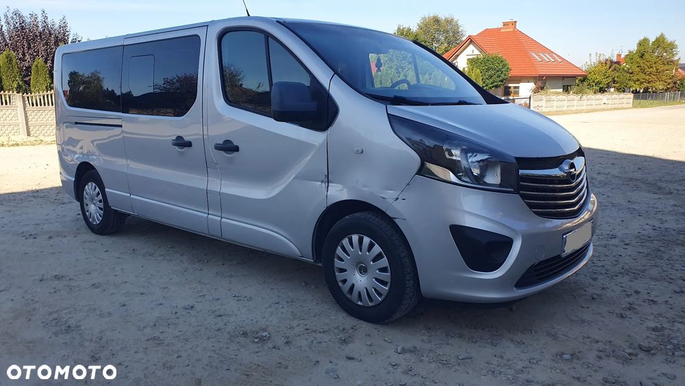 Opel Vivaro - 22