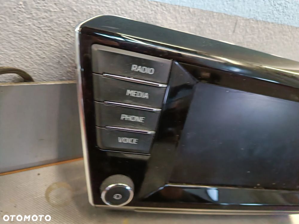Radio Skoda Superb 3 III Wyświetlacz Jednostka Nawigacja  3V0919605A 5Q0035874A - 3