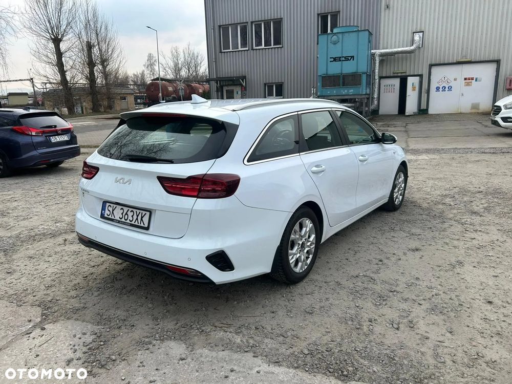 Kia Ceed 1.5 T-GDI M - 7