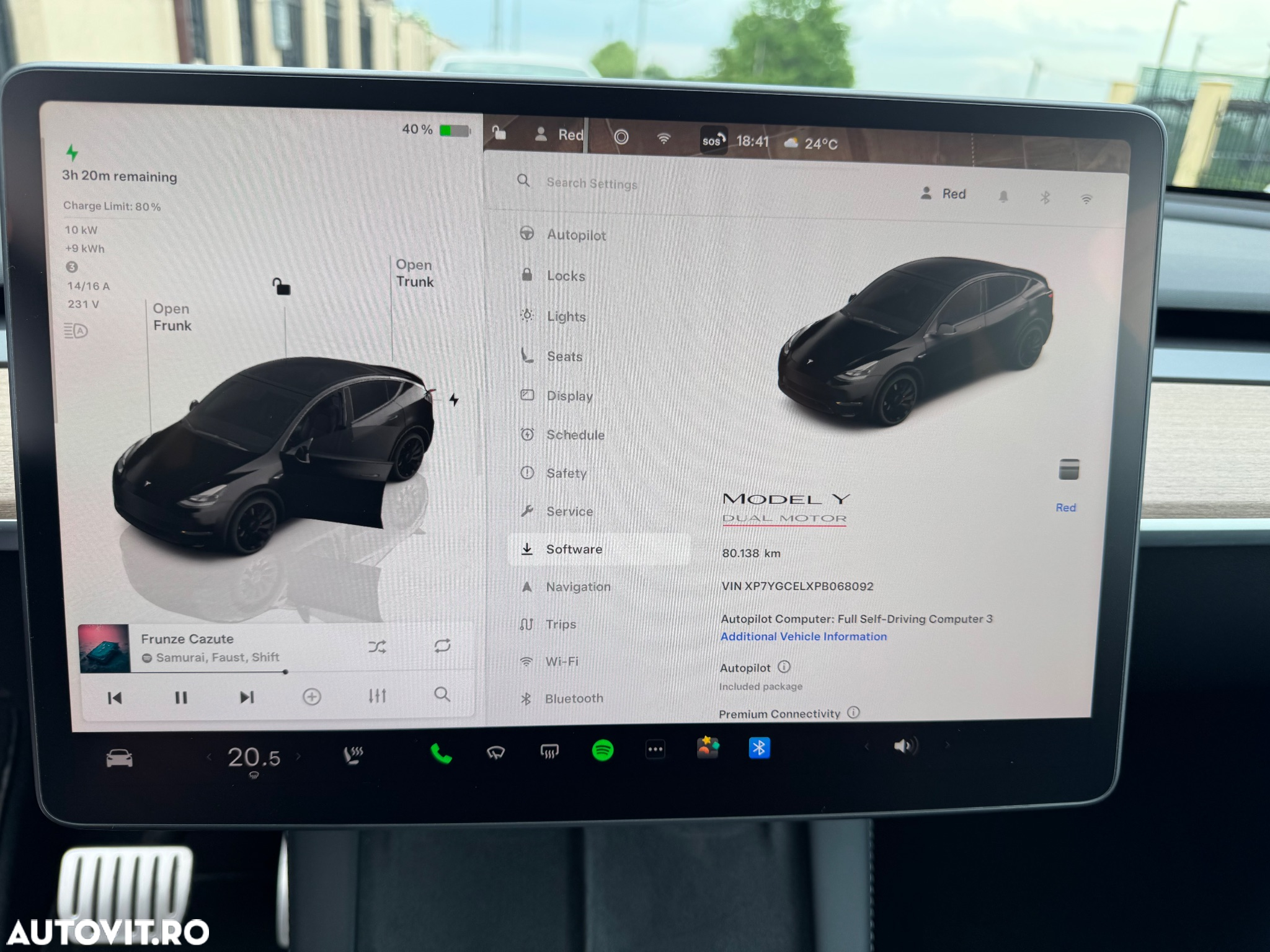 Tesla Model Y Performance - 18