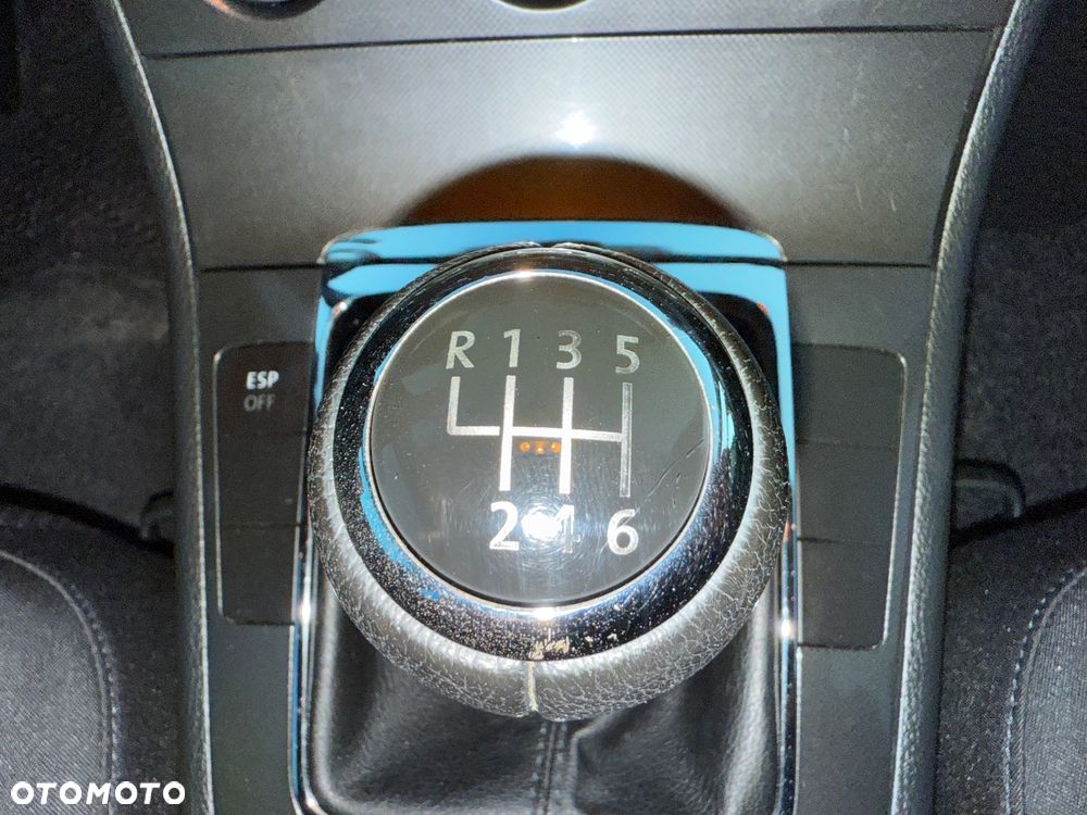 Volkswagen Passat Variant 1.6 FSI Comfortline - 14