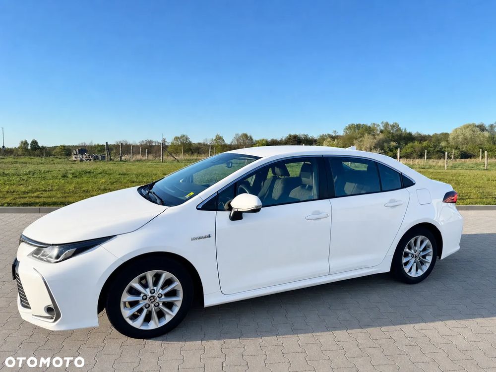 Toyota Corolla - 2