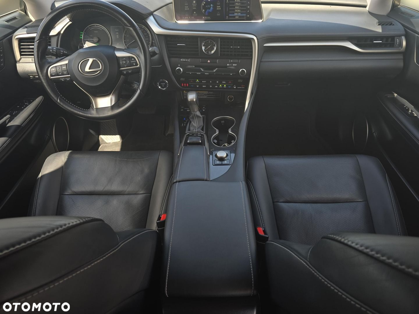 Lexus RX - 11