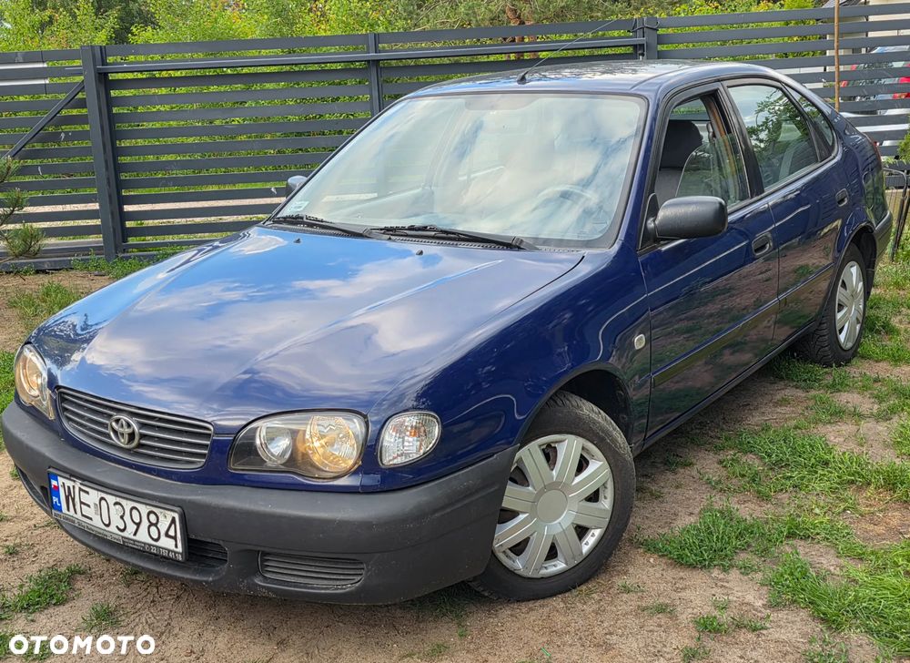 Toyota Corolla 1.6 Terra1 - 1