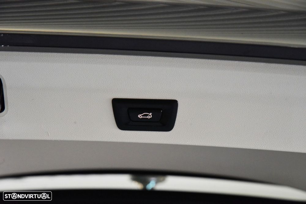 BMW X3 20 d xDrive xLine Auto - 32