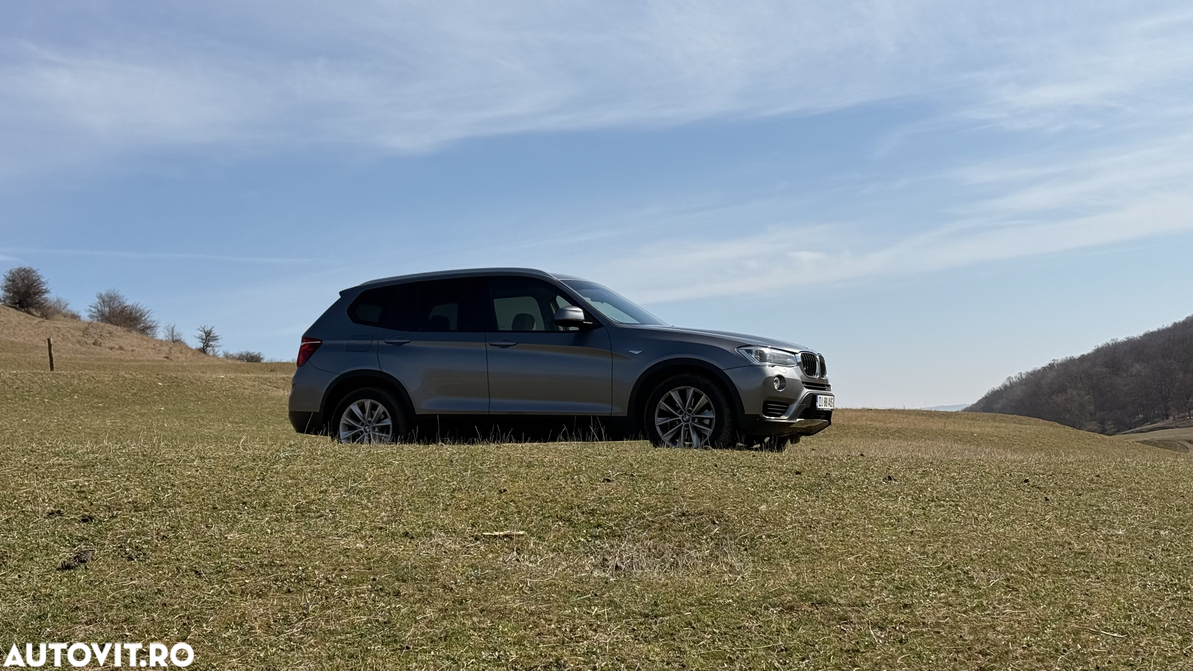 BMW X3 xDrive20d AT Luxury Line - 9
