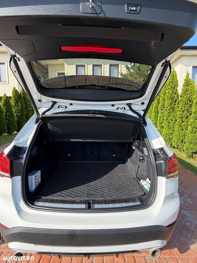 BMW X1 sDrive20d AT - 5
