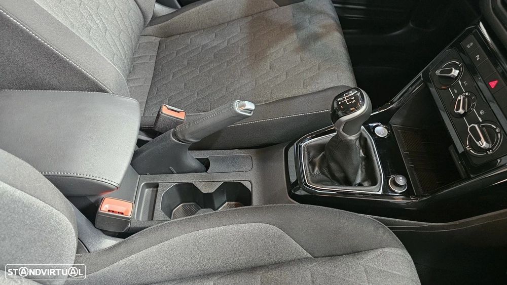VW T-Cross 1.0 TSI Urban - 18