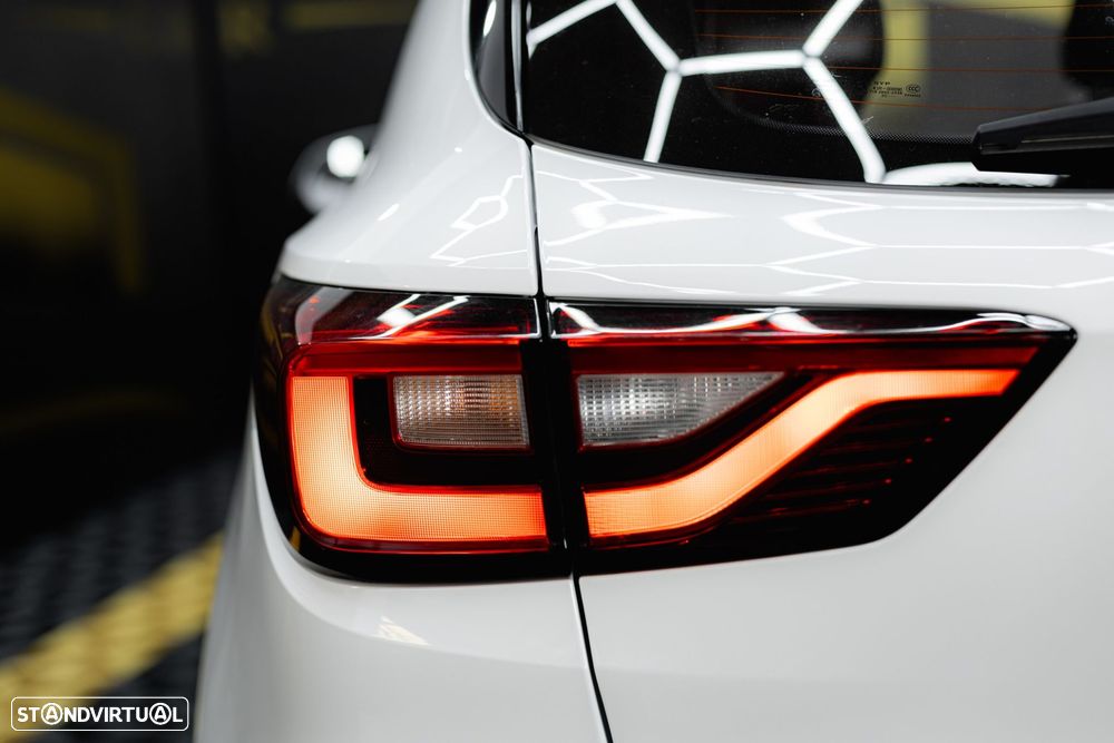 MG ZS EV 44.5 kWh Luxury - 9