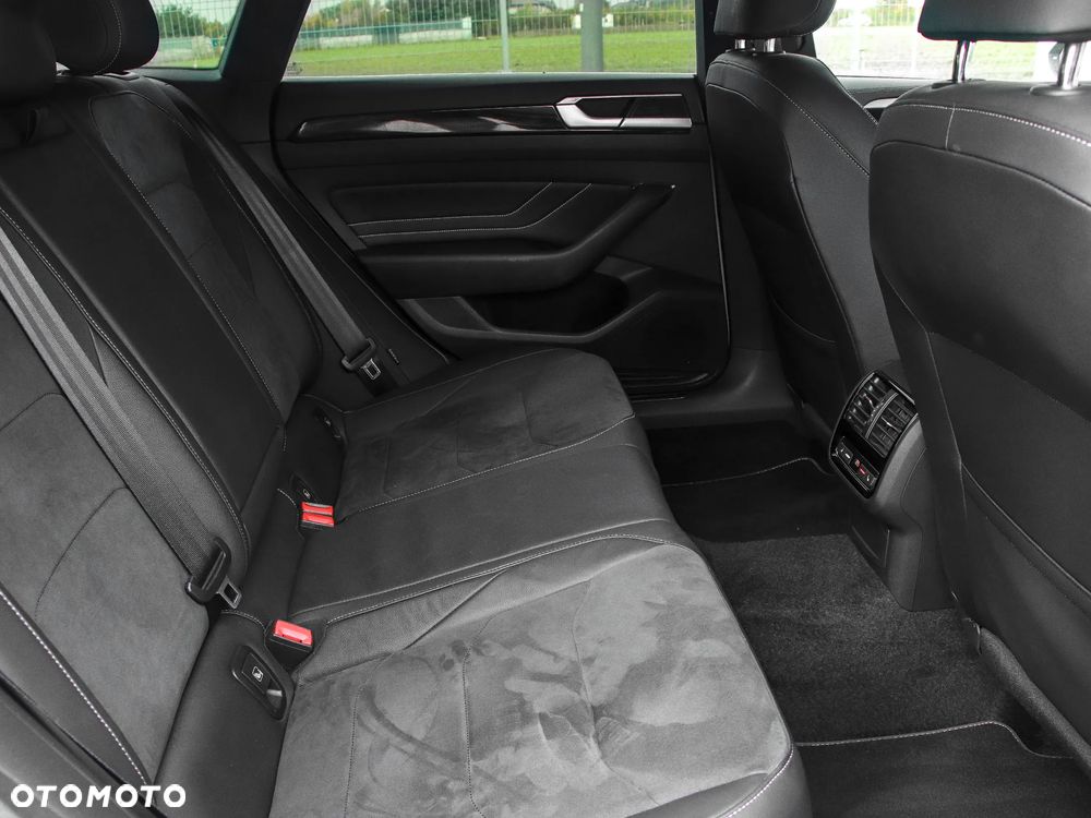 Volkswagen Arteon 2.0 TSI R-Line DSG - 12
