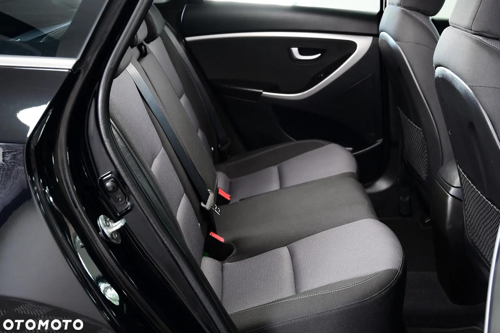 Hyundai i30 - 23