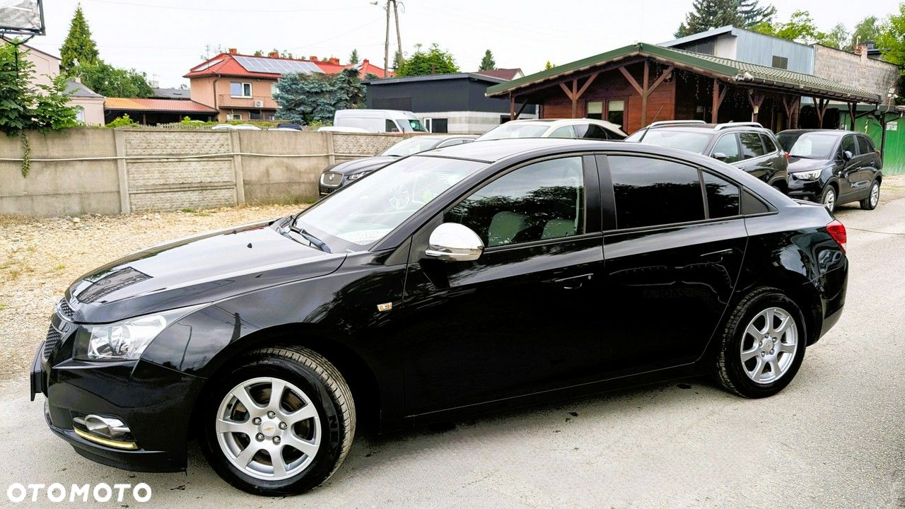 Chevrolet Cruze - 3