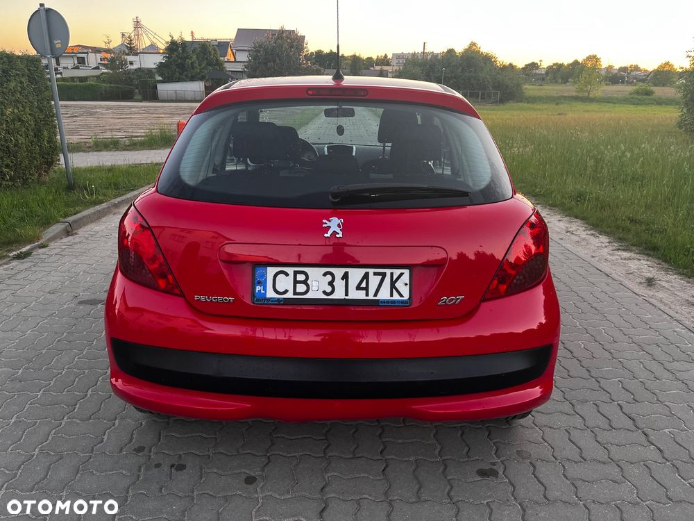 Peugeot 207 - 7