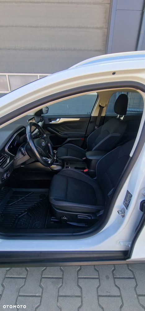 Ford Focus 1.0 EcoBoost Start-Stopp-System ACTIVE STYLE - 27