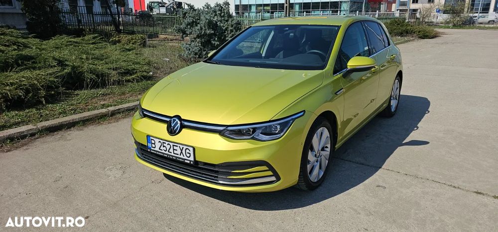 Volkswagen Golf 1.5 eTSI ACT DSG MHEV Style - 1