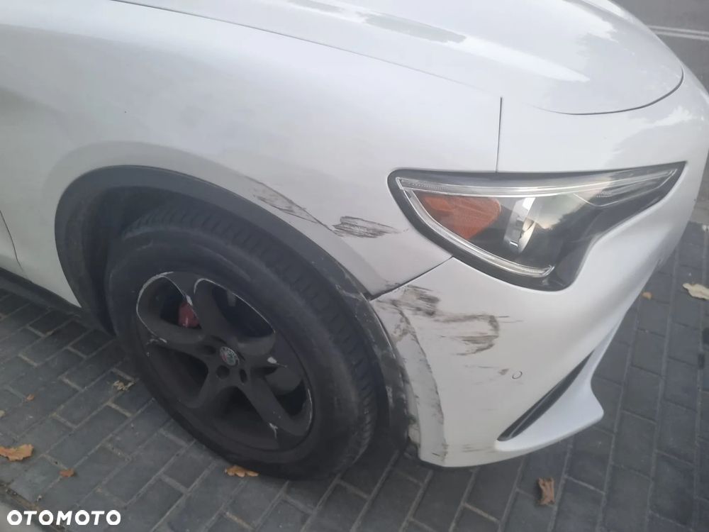 Alfa Romeo Stelvio 2.0 Turbo Executive Q4 - 22