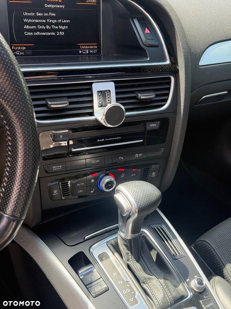 Audi A4 Avant - 22