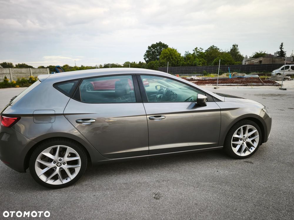 Seat Leon 2014 photo 2