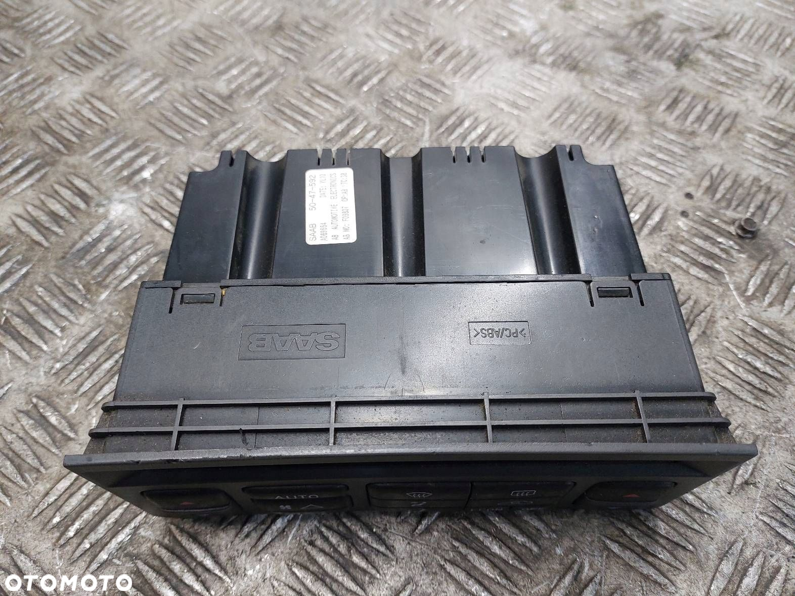 PANEL NAWIEWU SAAB 9-5 I A069664 - 2