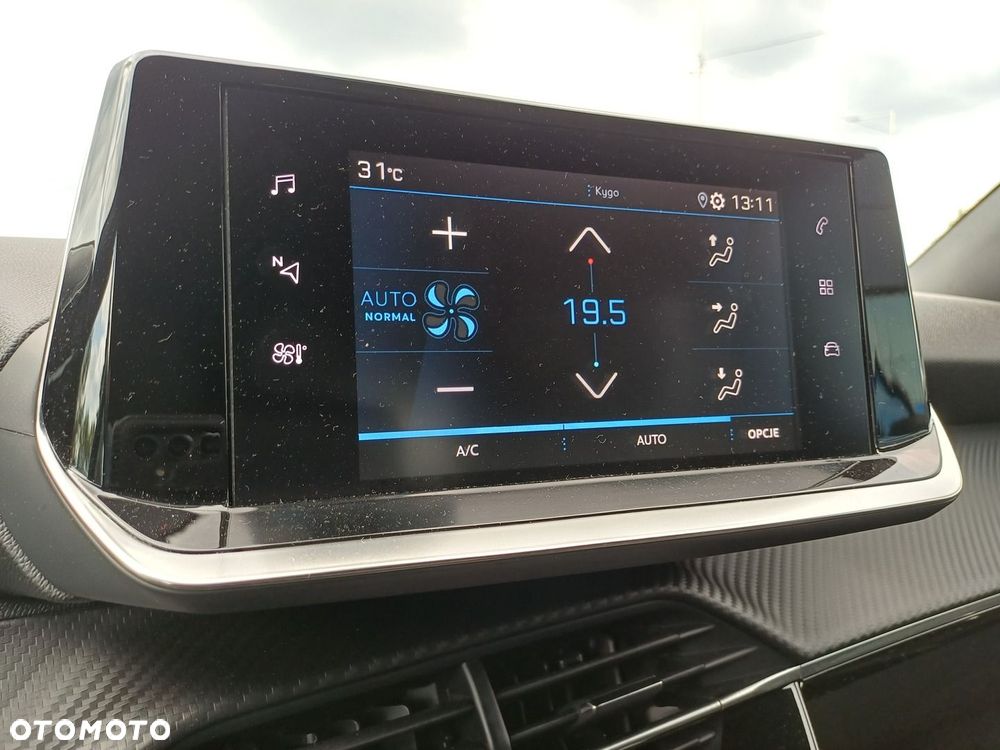 Peugeot 2008 1.2 PureTech Allure Pack S&S - 17