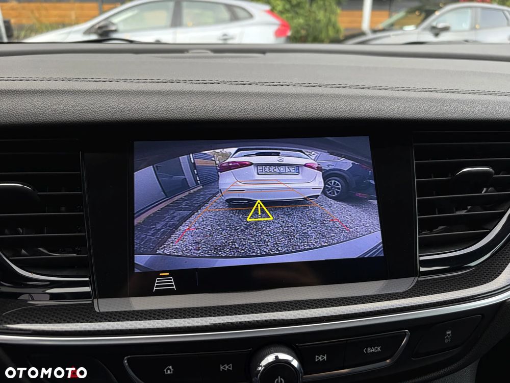 Opel Insignia 2.0 CDTI - 26