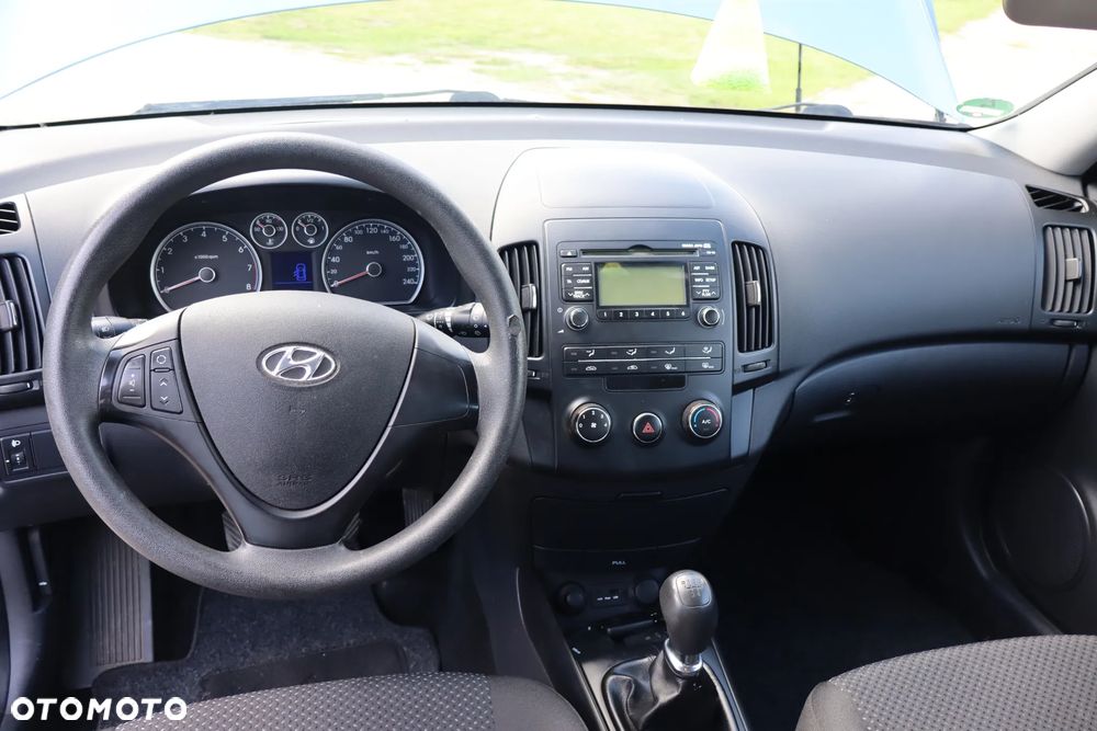 Hyundai i30 1.4 Blue Classic - 19