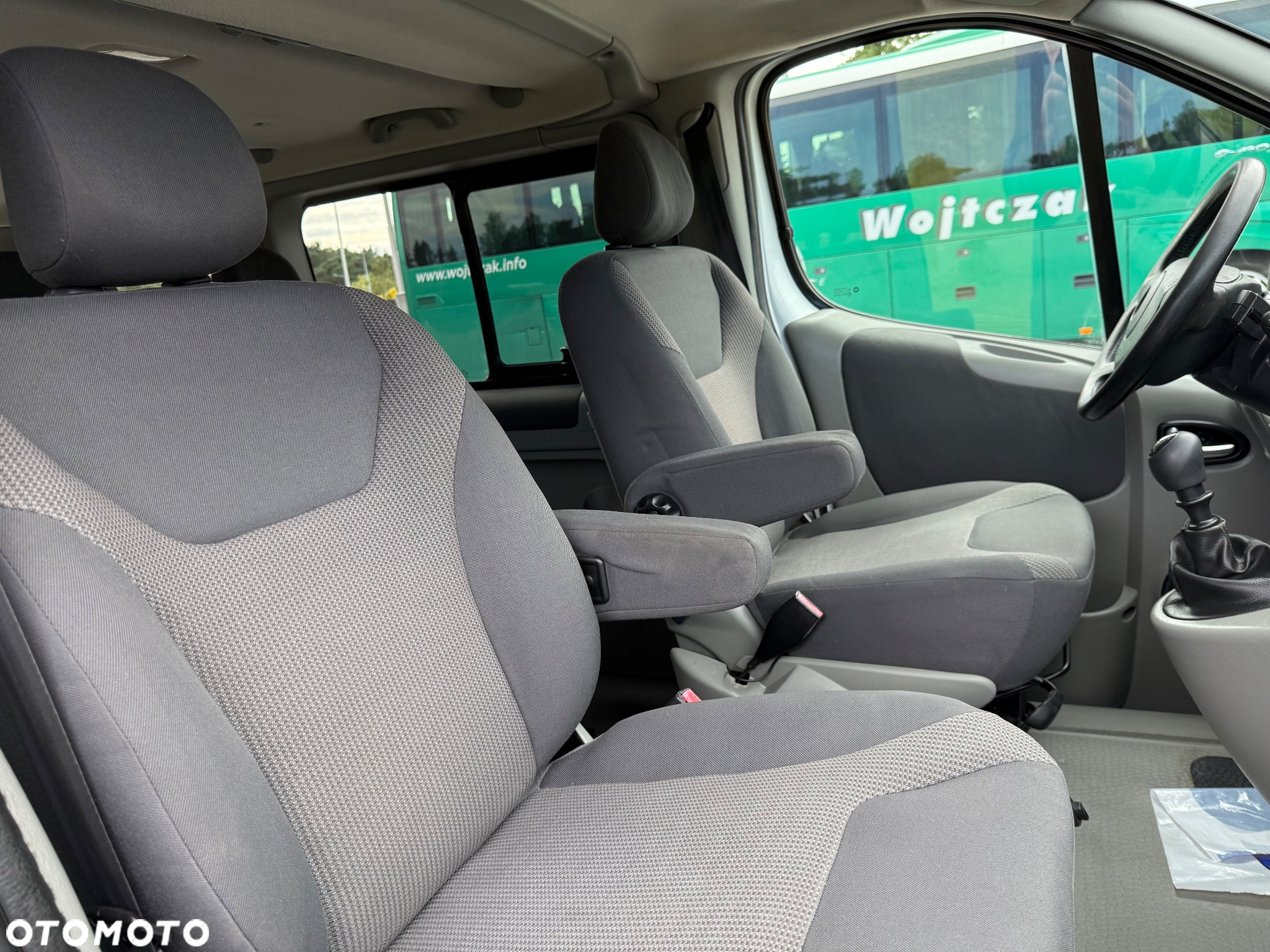 Opel Vivaro Tour Cosmo L1H1 - 16