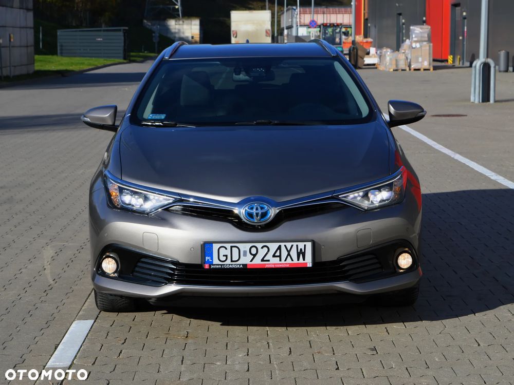 Toyota Auris 1.8 HSD Luna - 33