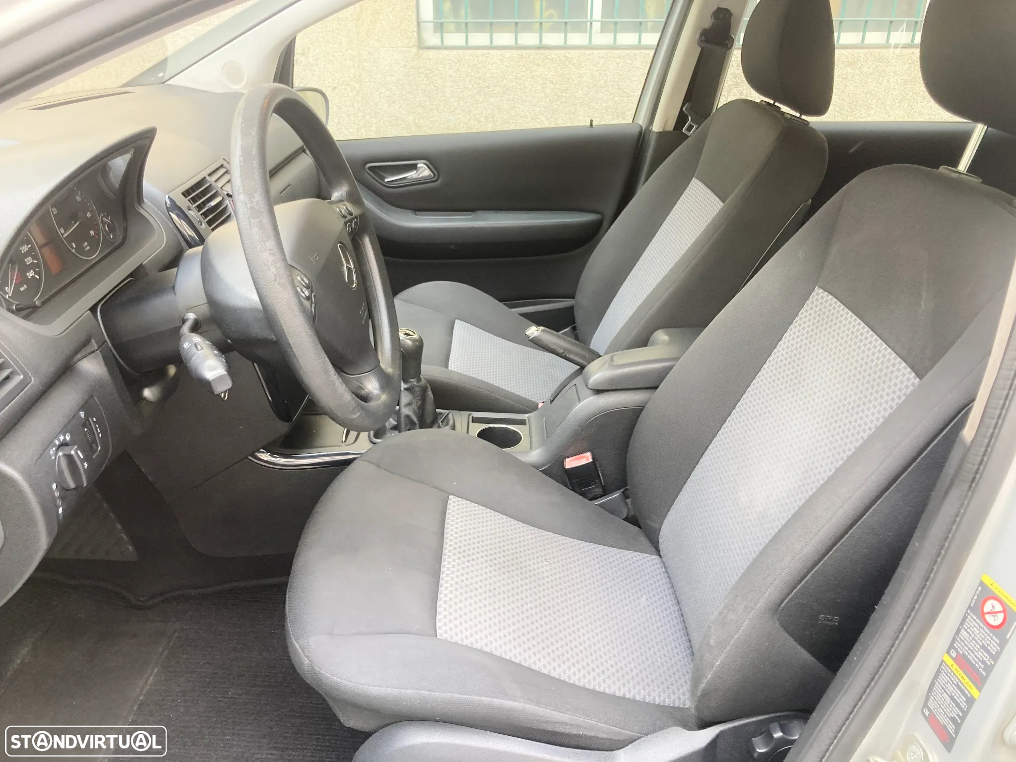 Mercedes-Benz A 150 Classic - 11