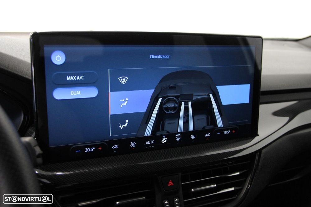 Ford Focus 1.0 EcoBoost MHEV ST-Line Aut. - 21