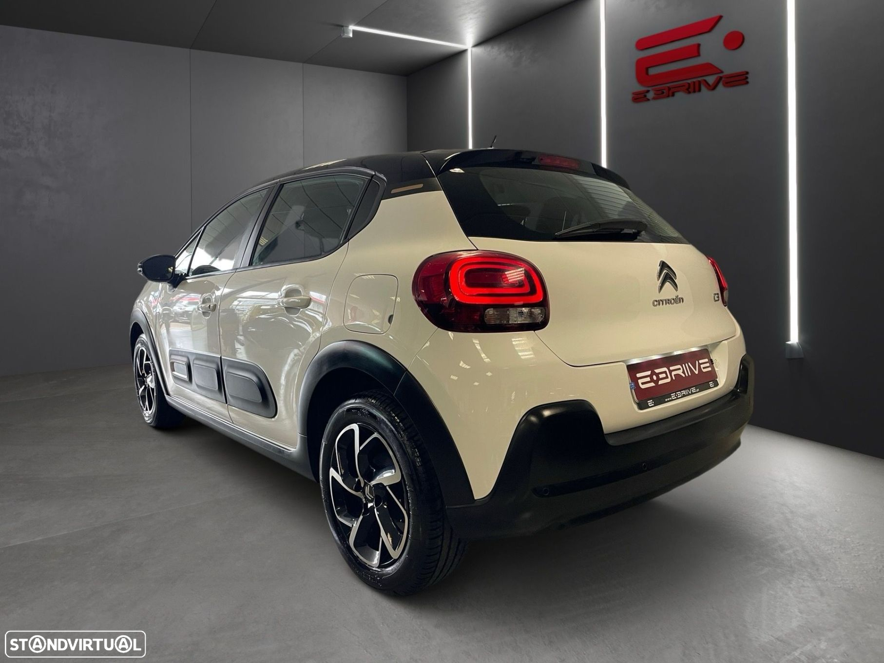 Citroën C3 1.2 PureTech C-Series - 4