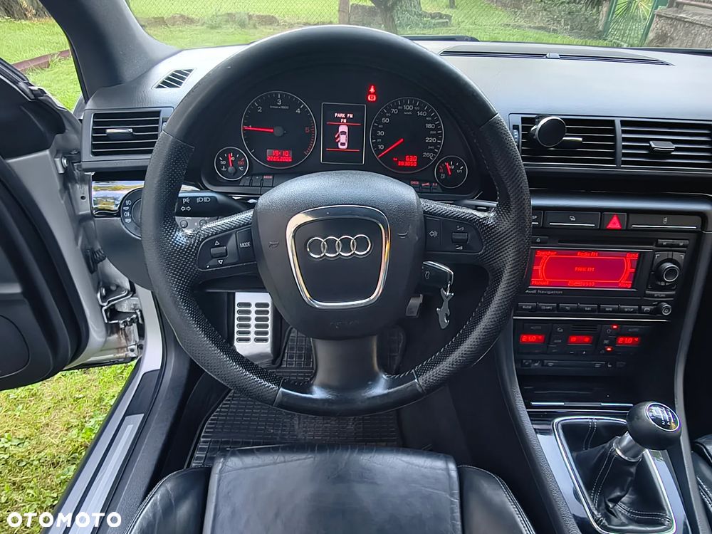 Audi A4 Avant 2.0 TDI DPF - 21