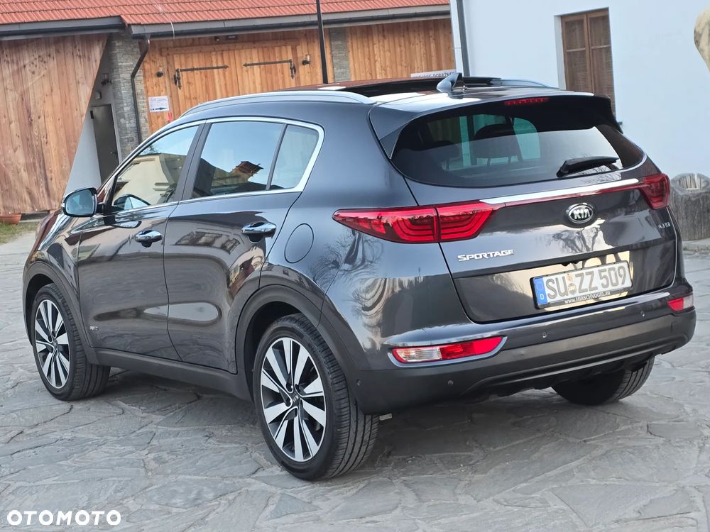 Kia Sportage 2.0 CRDI AWD Dream-Team Edition - 7