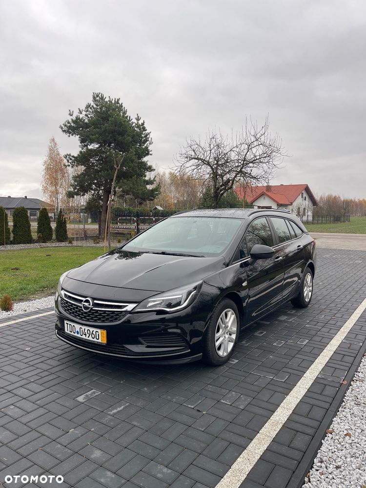 Opel Astra - 1