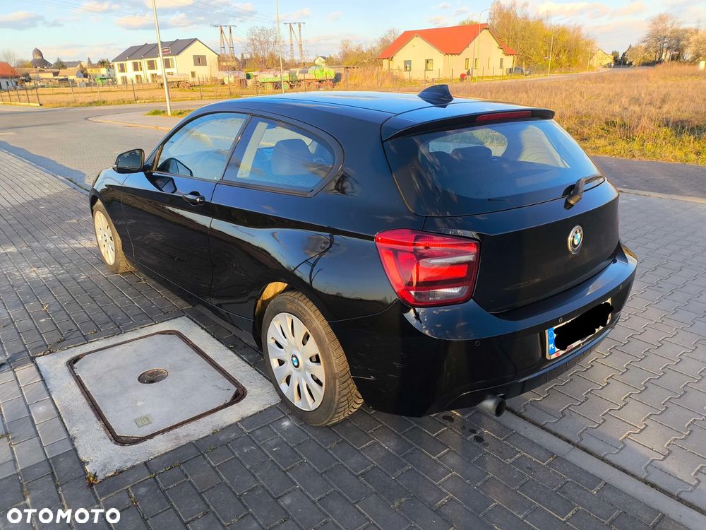 BMW Seria 1 114i - 6