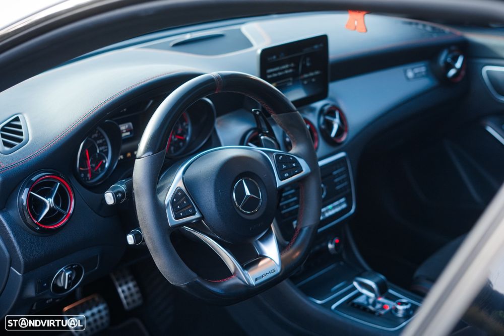 Mercedes-Benz CLA 45 AMG 4Matic Speedshift DCT 7G Night Edition - 7