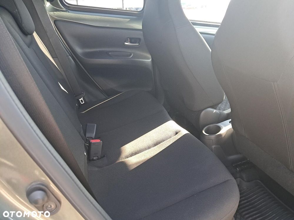 Toyota Aygo X 1.0 VVT-i Style CVT - 11