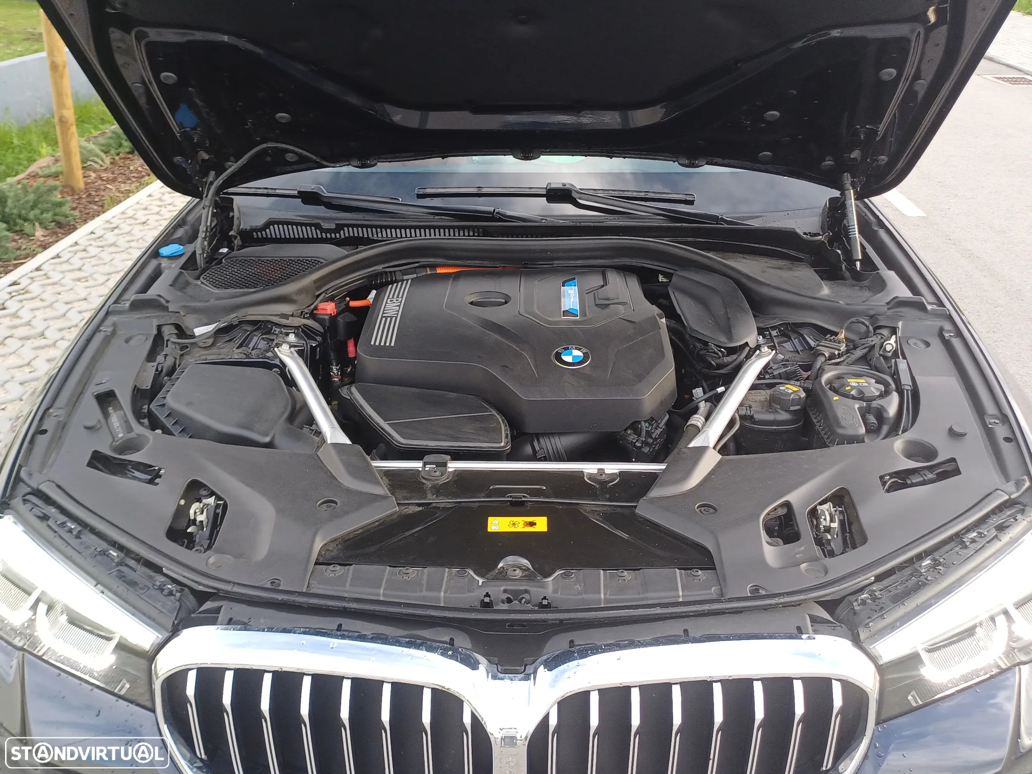 BMW 530 e - 16