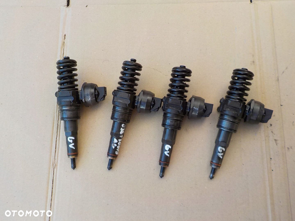 pompowtrysk vw golf V 1,9 tdi 038130073AG