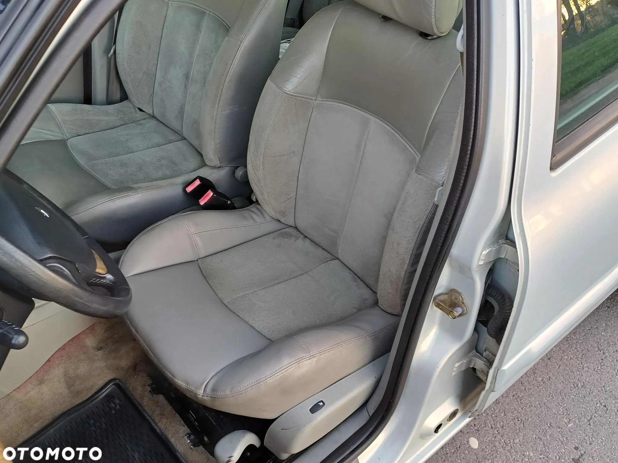 Renault Clio - 16