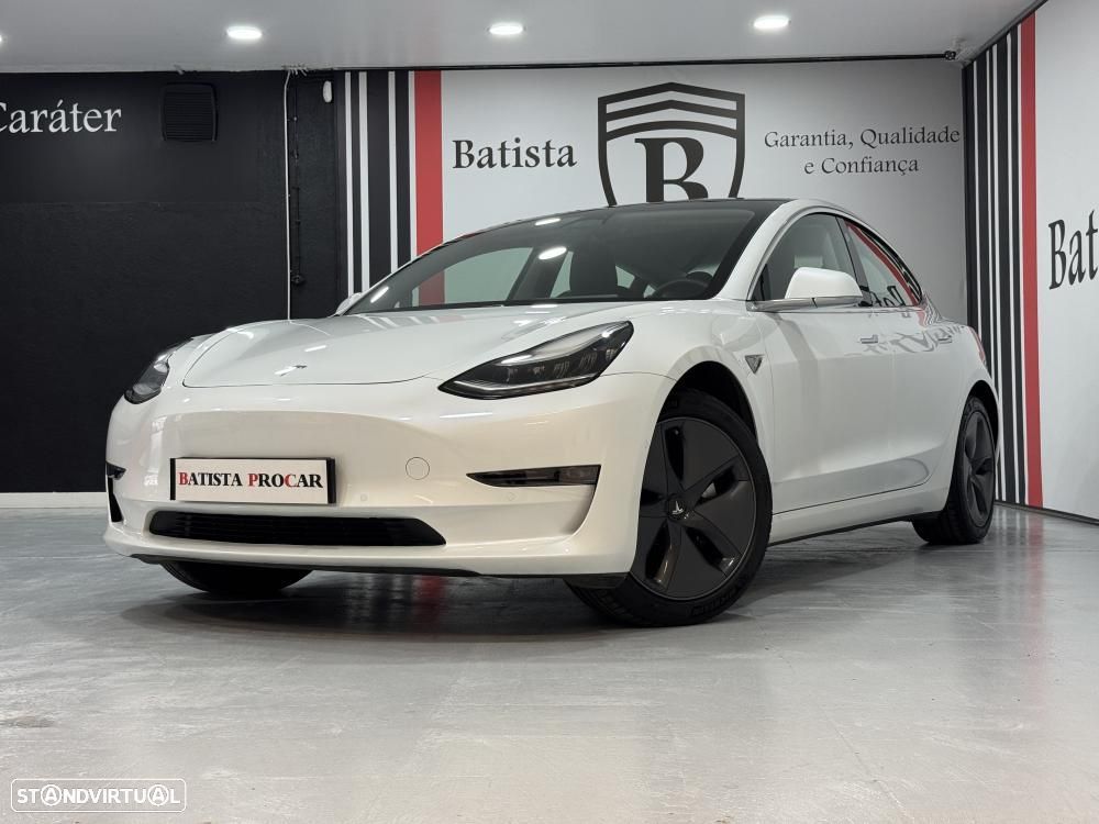 Tesla Model 3 - 11