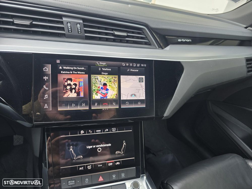 Audi e-tron 55 quattro S line - 39