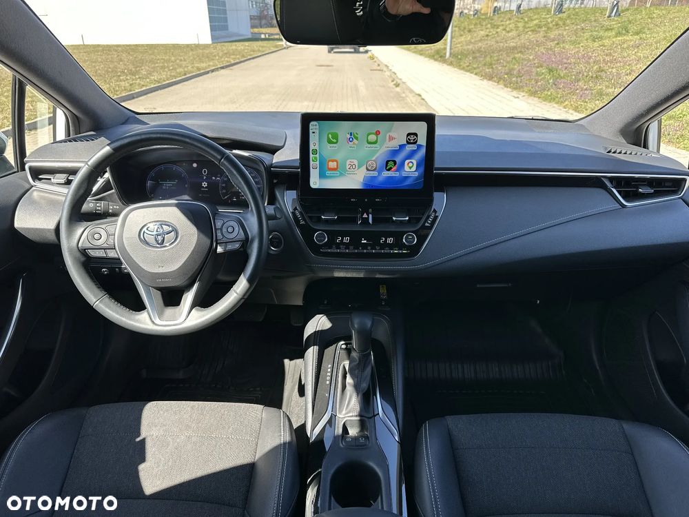 Toyota Corolla - 22