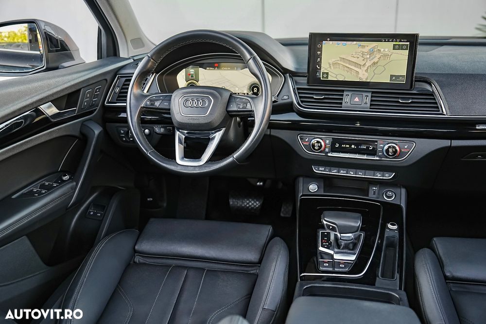 Audi Q5 50 TFSI e quattro S tronic sport - 8