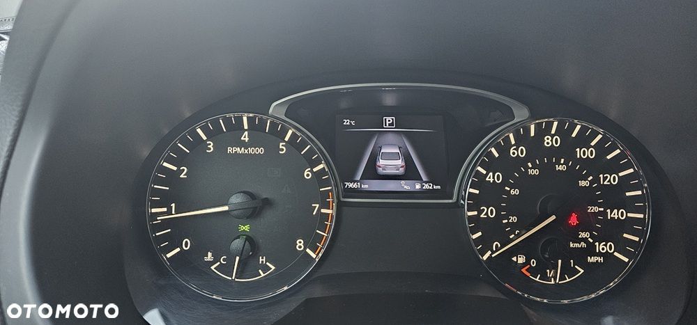 Nissan Altima - 6