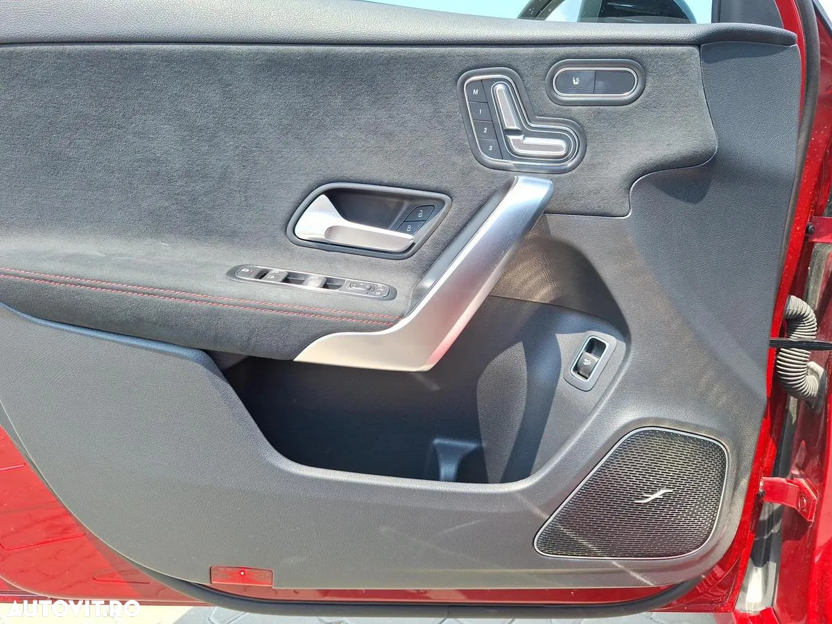 Mercedes-Benz A 200 d Sedan 8G-DCT - 17