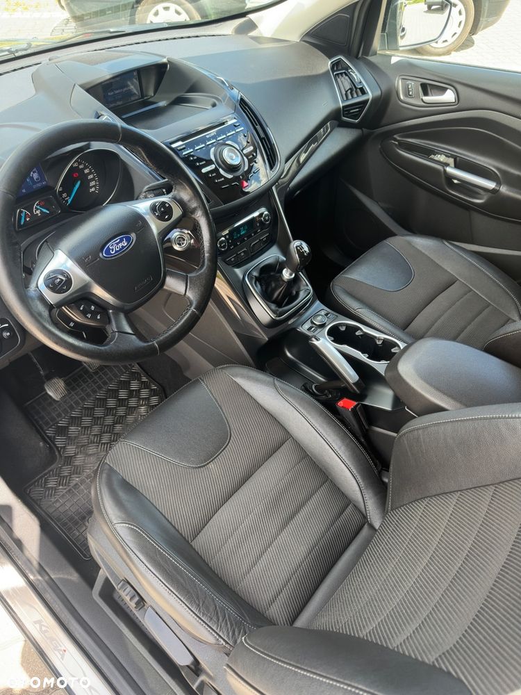 Ford Kuga - 5