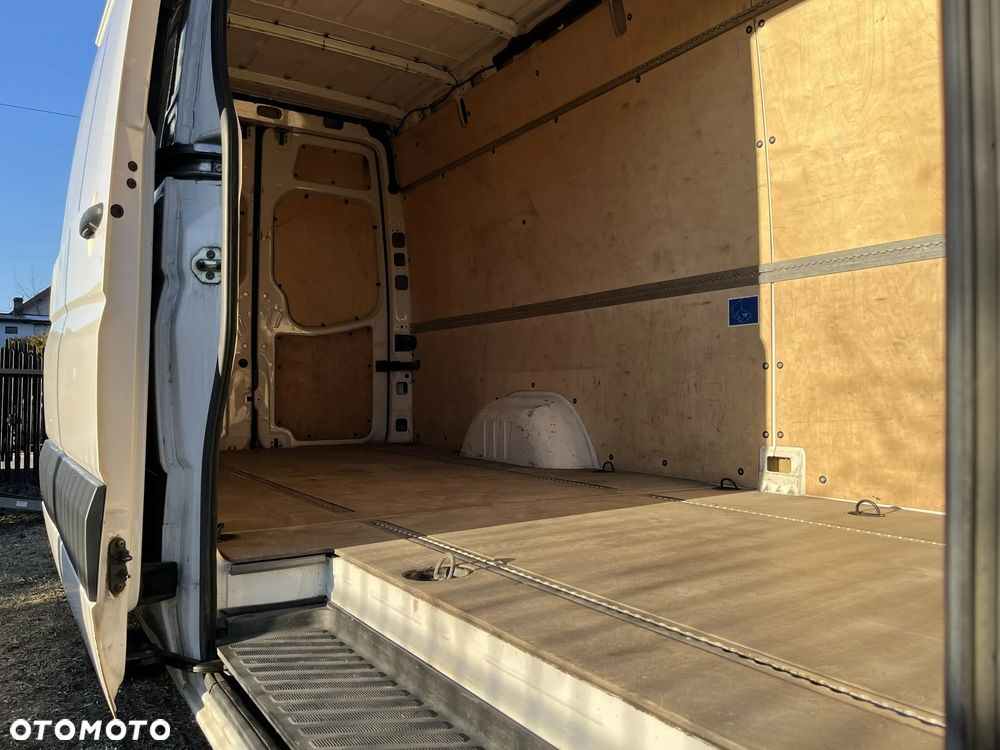 Volkswagen Crafter - 6
