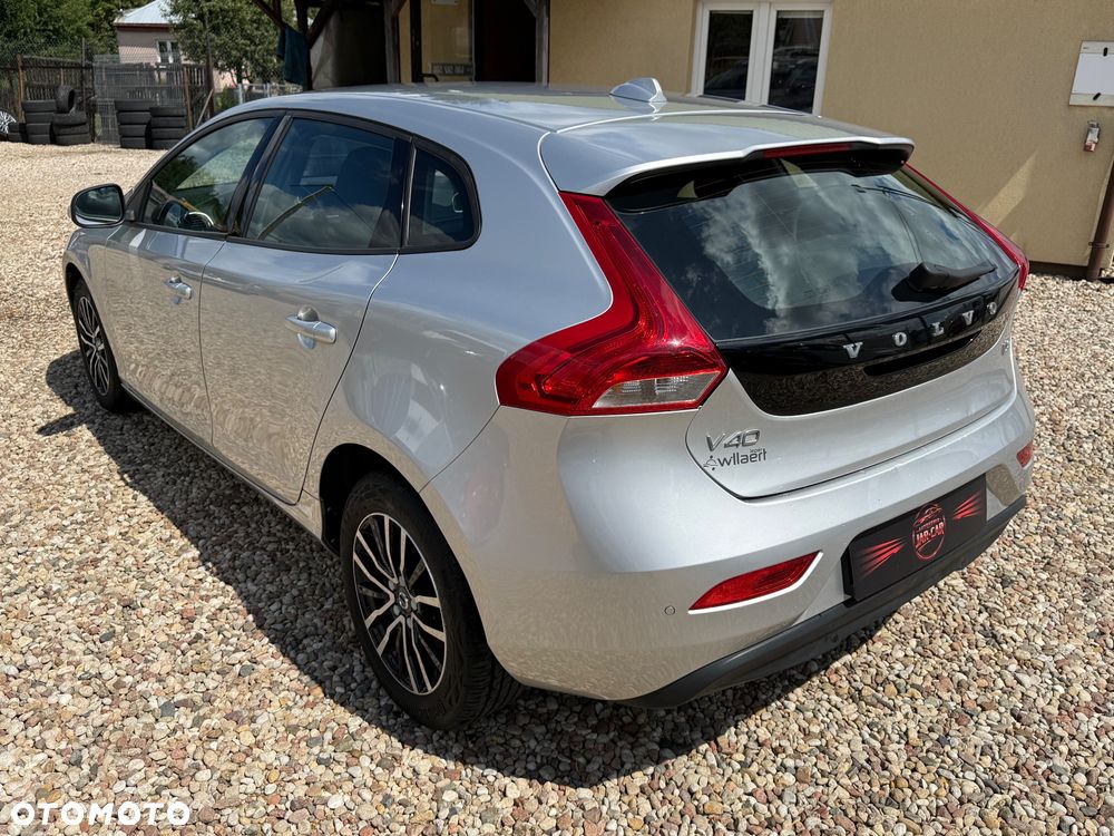 Volvo V40 D2 Kinetic - 10